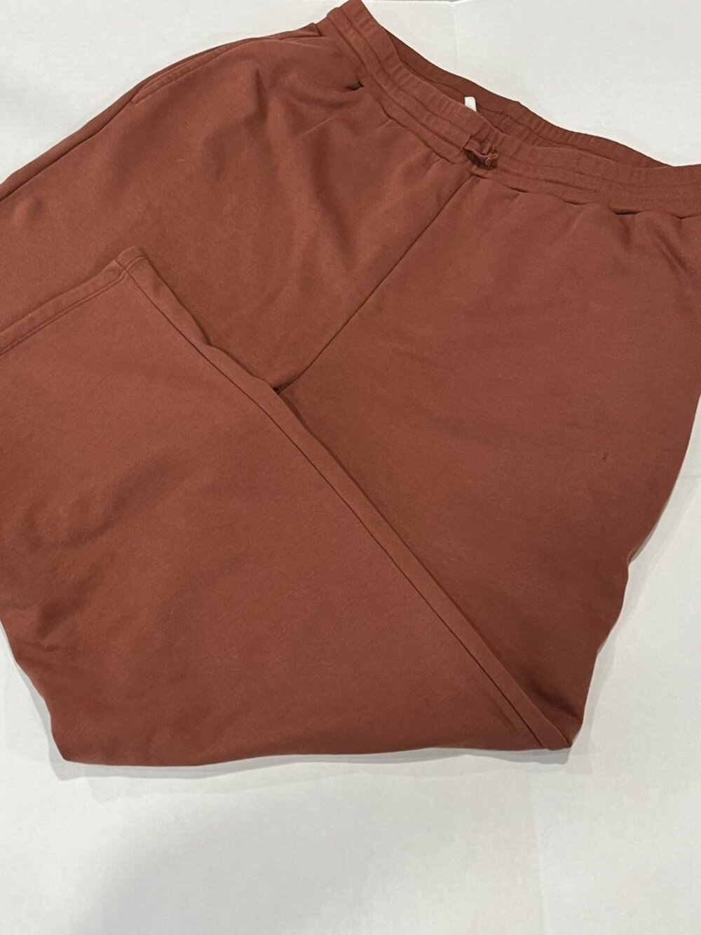 Womens - XL - Rylee + Cru Wide Leg Sweatpants in Brick